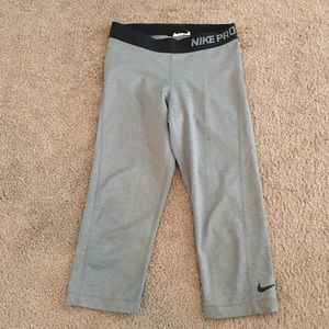 Nike capris